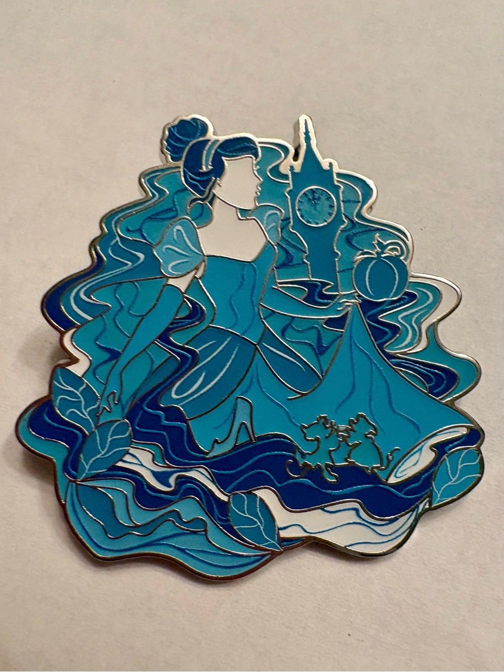 Disney Loungefly Cinderella Scenic 2026 Trading Pin Clock Slipper blind box